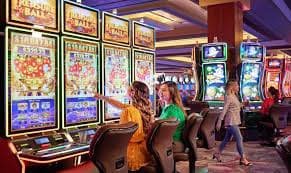 Roulette dan permainan meja Live Casino 777w Login dengan grafis HD jernih